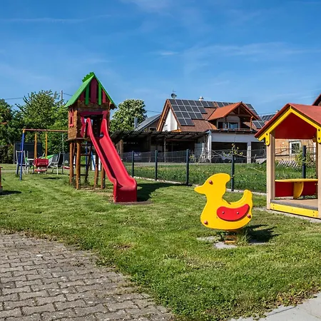 Trostelhof 2 شقة
